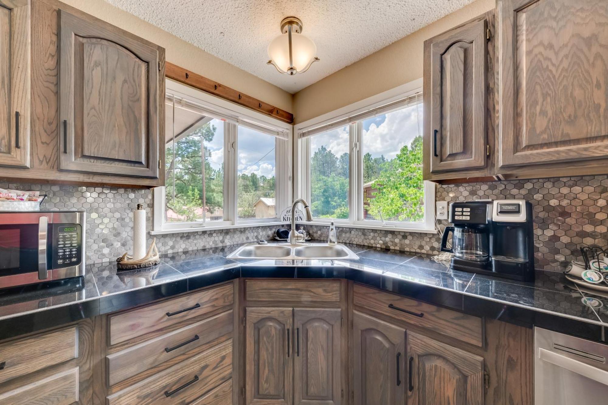 Ruidoso Home With Patio, Walk To Restaurants! Exterior photo